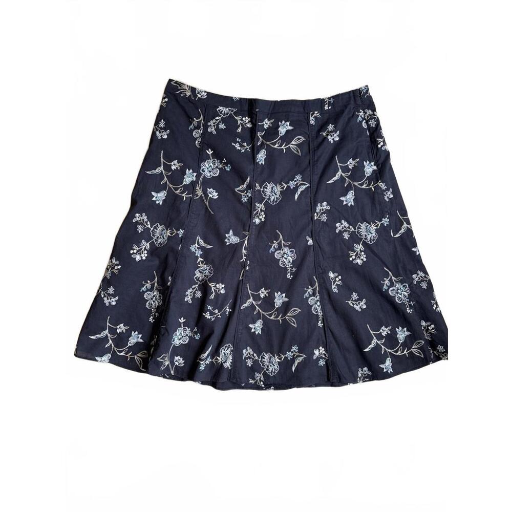 ANN TAYLOR WOMEN'S BLUE & WHITE EMBROIDERED FULL SKIRT Size 16 Plus Size